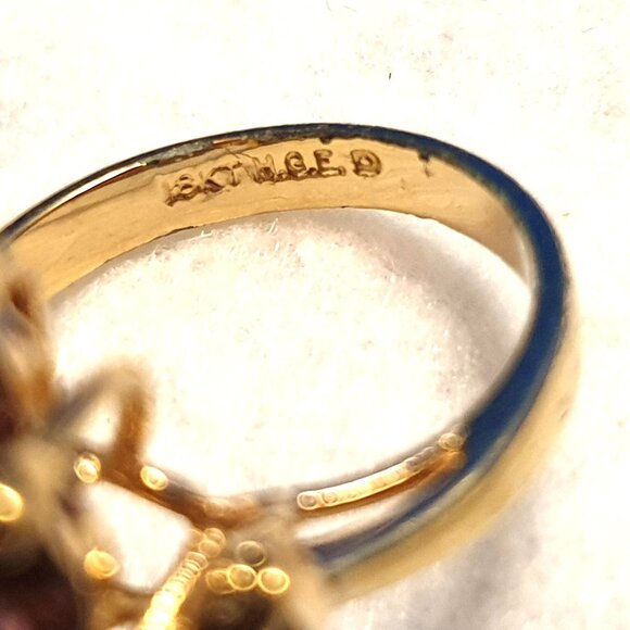 Elegant Vintage 18KT Gold H.G.E Purple Crystal Cluster Cocktail Ring – Size 5 - Picture 10 of 15